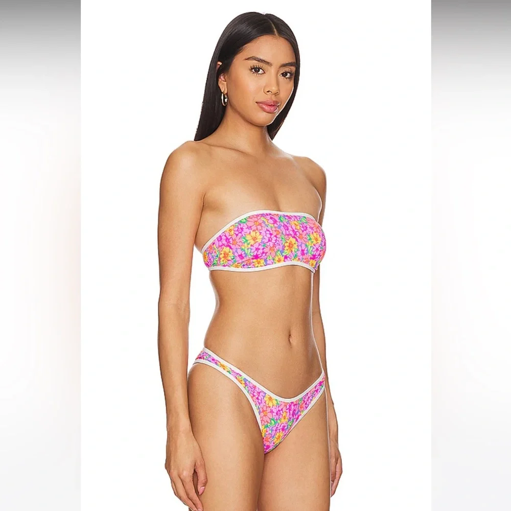 Frankie’s bikini set in Daisy Pond Print